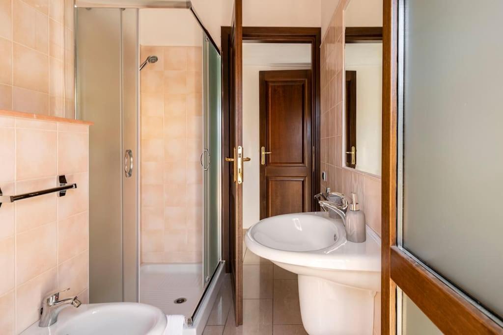 Dimoras Bellissimo Appartamento Centrocitta Olbia Ngoại thất bức ảnh